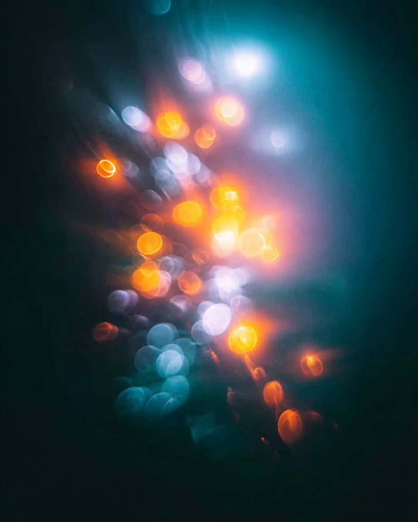 cells against a dark background-USP-methylene-blue